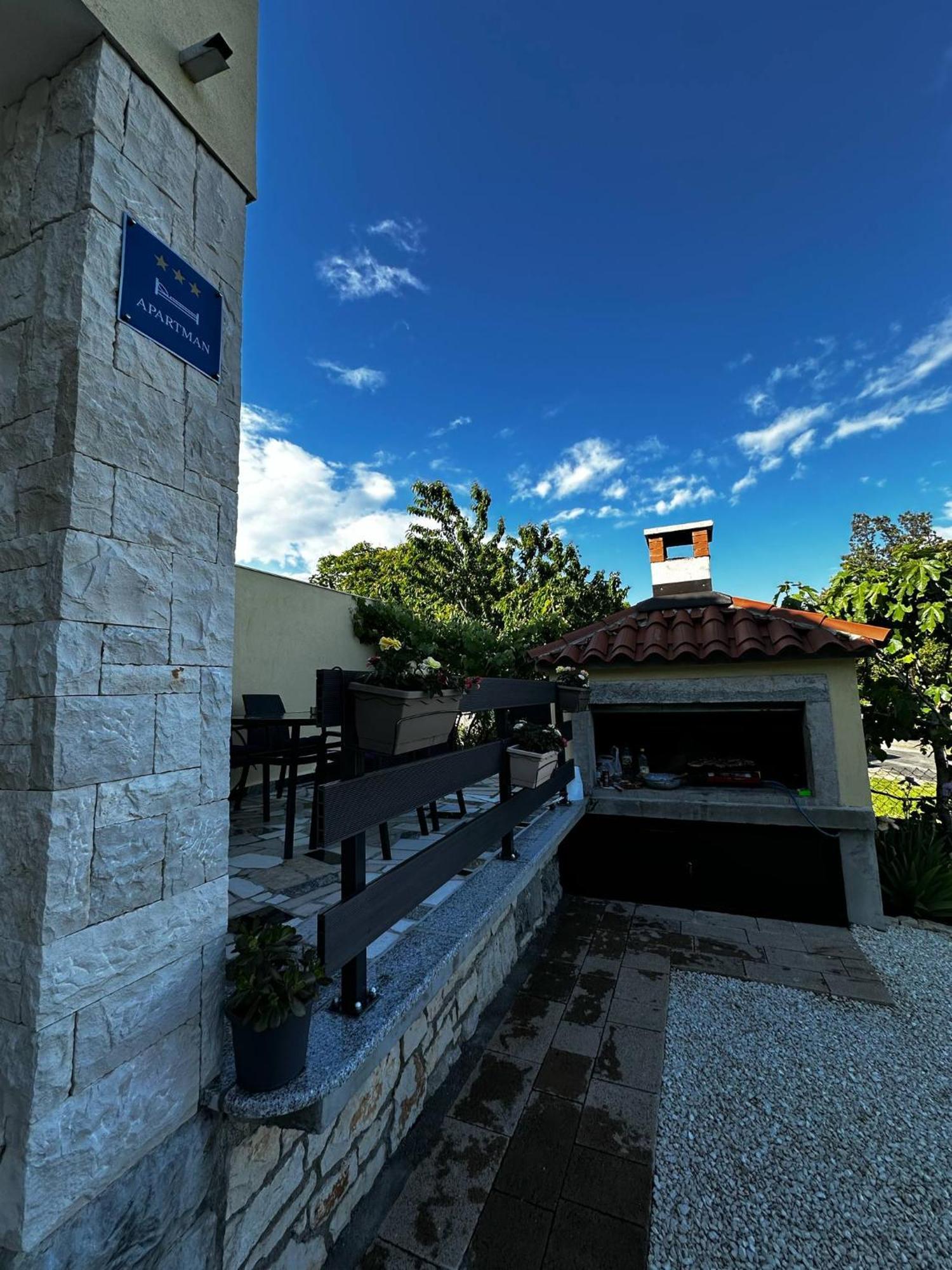 Lulic Apartment Labin  Ngoại thất bức ảnh